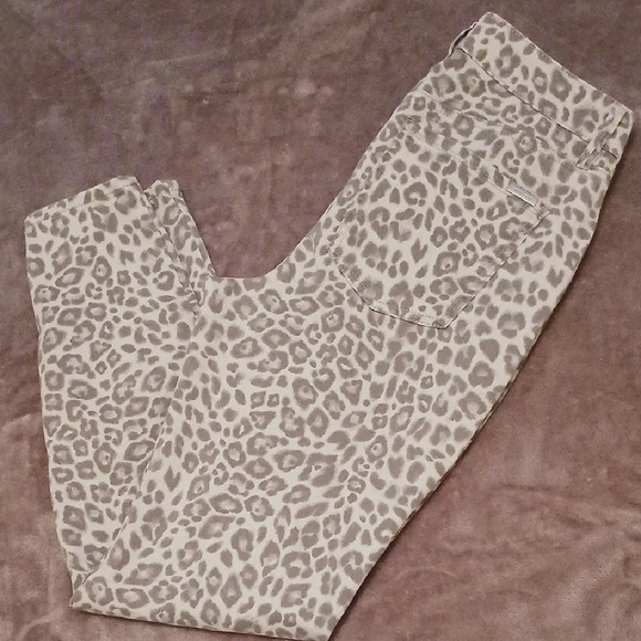 White House Black Market Leopard Print Skinny Ankle - Picture 4 of 7